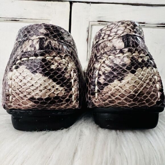 Impo Dario Gray & Black Leather Faux Snakeskin Comfort Shoes Loafers Womens 8.5M - Picture 5 of 7